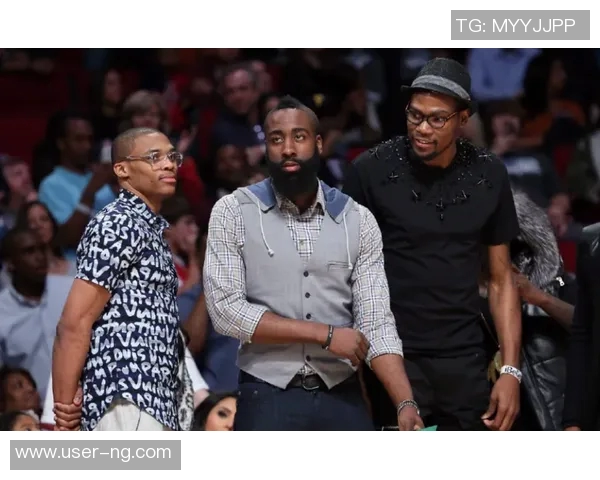 七次全明星球员的多球队生涯探秘:摩西马龙保罗霍华德卡特威少的传奇之路 七次全明星球员的多球队生涯探秘:摩西马龙保罗霍华德卡特威少的传奇之路