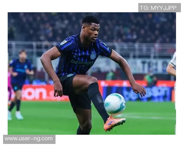 邓弗里斯脚踝持续疼痛或将缺席明年赛季复出计划不明