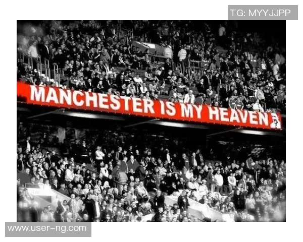 慕尼黑空难68周年利物浦与曼联共同追忆悲痛历史